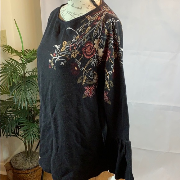 Style & Co  top - Picture 2 of 5